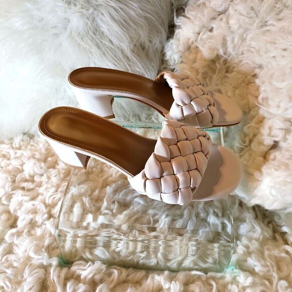 NWT braided toe sandle - Picture 2 of 4